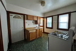 2554 N 51st St, Milwaukee, WI 53210 - Photo 12