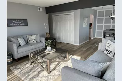 10620 N Ivy Ct #23, Mequon, WI 53092 - Photo 1