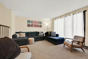 8643 N Servite Dr, Milwaukee, WI 53223 - Photo 12