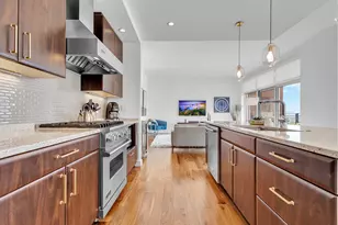 106 W Seeboth St, Milwaukee, WI 53204 - Photo 30