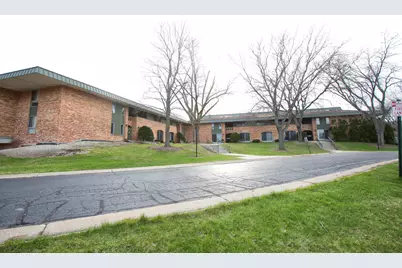 4050 W Rivers Edge Cir #22, Brown Deer, WI 53209 - Photo 16
