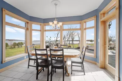 W304N2470  Maple Ave, Delafield, WI 53072 - Photo 18