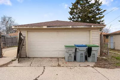 4750 N 70th St, Milwaukee, WI 53218 - Photo 16