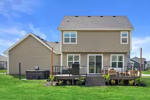 N62W21744 Masters Dr, Menomonee Falls, WI 53051 - Photo 52