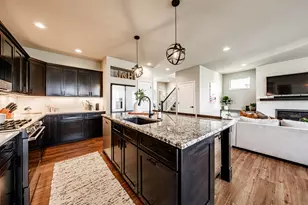 N62W21744 Masters Dr, Menomonee Falls, WI 53051 - Photo 22