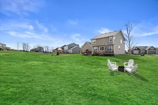 N62W21744 Masters Dr, Menomonee Falls, WI 53051 - Photo 54