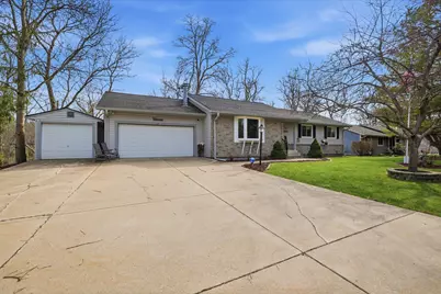 N8973 E Miramar Dr, East Troy, WI 53120 - Photo 4