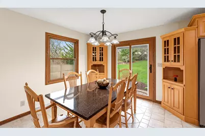 W153N9830  Neptune Dr, Germantown, WI 53022 - Photo 38