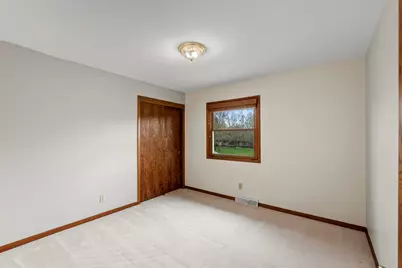 W153N9830  Neptune Dr, Germantown, WI 53022 - Photo 46