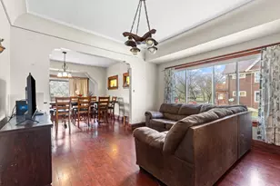 2402 S 20th St, Milwaukee, WI 53215 - Photo 4