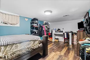 2402 S 20th St, Milwaukee, WI 53215 - Photo 22