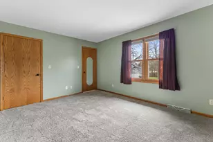 1905 Cliff Alex Ct, Waukesha, WI 53189 - Photo 26