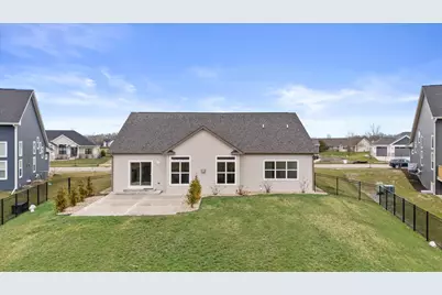 8971  Creekside Cir, Pleasant Prairie, WI 53158 - Photo 34