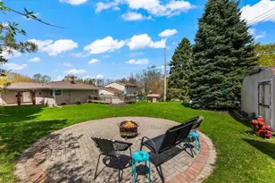 2033 Empire Dr, Waukesha, WI 53186 - Photo 24