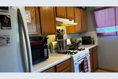 605  Gatewood Dr #607, Twin Lakes, WI 53181 - Photo 4