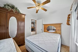 620 N 5th St, Manitowoc, WI 54220 - Photo 8