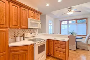 2436 Caribou Ln, Grafton, WI 53024 - Photo 8