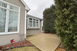 2436 Caribou Ln, Grafton, WI 53024 - Photo 12