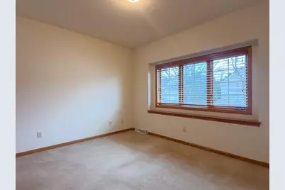 2436  Caribou Ln, Grafton, WI 53024 - Photo 16