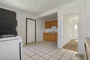 6901 13th Ave, Kenosha, WI 53143 - Photo 6