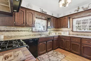 N9415 Sexton Rd, Russell, WI 53020 - Photo 4