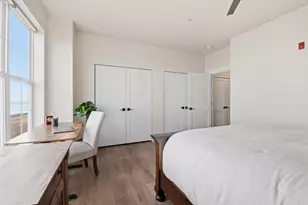 3930 S Lake Dr, Saint Francis, WI 53235 - Photo 30