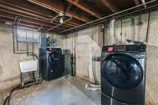 1522 Menasha Ave, Manitowoc, WI 54220 - Photo 16