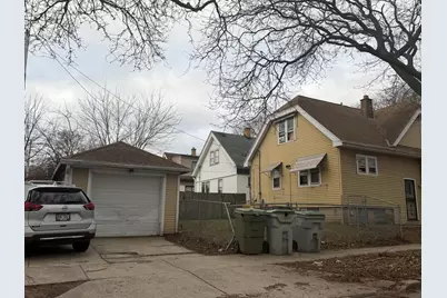 3292 N 47th St, Milwaukee, WI 53216 - Photo 4