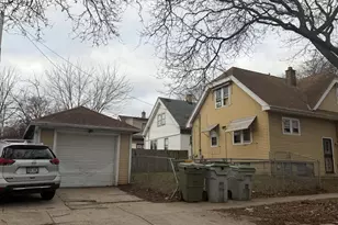 3292 N 47th St, Milwaukee, WI 53216 - Photo 4