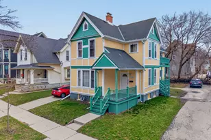 2330 N Palmer St, Milwaukee, WI 53212 - Photo 2