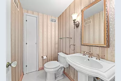 4332 N Sheffield Ave, Shorewood, WI 53211 - Photo 14