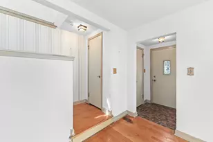 4332 N Sheffield Ave, Shorewood, WI 53211 - Photo 2