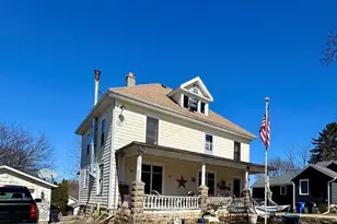 327 W Florence St, Cambria, WI 53923 - Photo 14