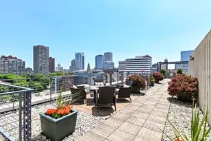 270 E Highland Ave, Milwaukee, WI 53202 - Photo 18