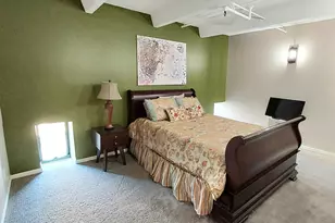 270 E Highland Ave, Milwaukee, WI 53202 - Photo 10