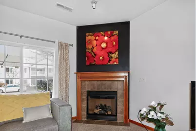 21790 N Weather Edge Cir #C, Lannon, WI 53046 - Photo 4