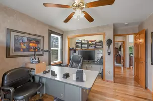 2947 S Gate Dr, Hartford, WI 53027 - Photo 10