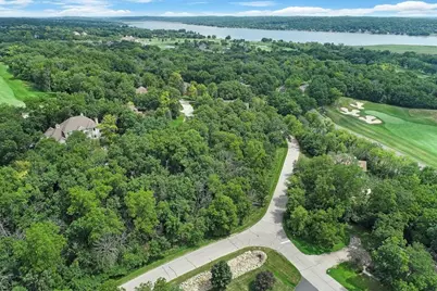 660  Legend Dr, Geneva, WI 53147 - Photo 4