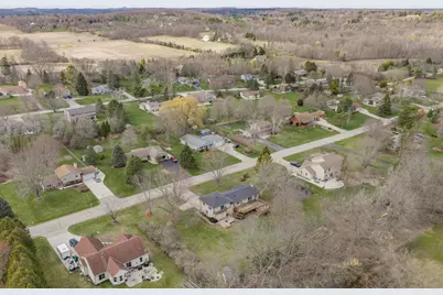 W217N9748  White Horse Dr, Germantown, WI 53017 - Photo 46