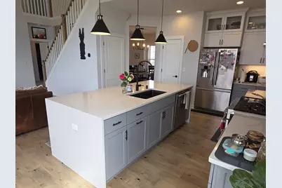 W239N3777  River Birch Ct, Pewaukee, WI 53072 - Photo 8