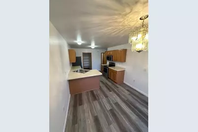 1441 E Buckwood Ct #1443, Oak Creek, WI 53154 - Photo 8