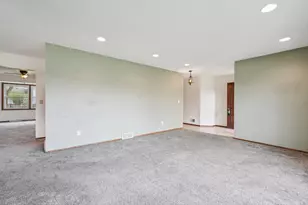 313 S University Dr, Waukesha, WI 53188 - Photo 10