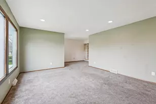 313 S University Dr, Waukesha, WI 53188 - Photo 8