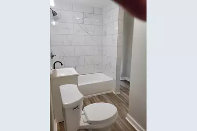 5024 N 32nd St, Milwaukee, WI 53209 - Photo 8