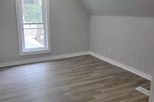 5024 N 32nd St, Milwaukee, WI 53209 - Photo 12