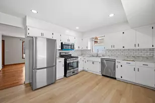 6531 N Landers St, Milwaukee, WI 53223 - Photo 8