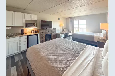 300  Wrigley Dr #418, Lake Geneva, WI 53147 - Photo 6