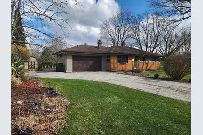 W156N5104  Arbor Vitae Ct, Menomonee Falls, WI 53051 - Photo 1