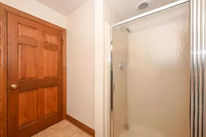 15800  Brook Ln, Brookfield, WI 53005 - Photo 16