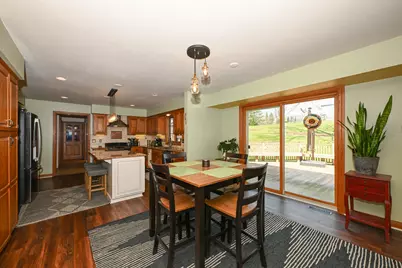15800  Brook Ln, Brookfield, WI 53005 - Photo 10